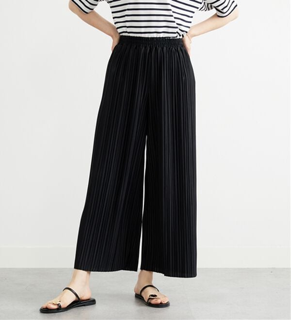 BELLUNA（ベルーナ）の「なめらか素材ゆったりプリーツパンツ（ワイドパンツ・ガウチョ）」｜詳細画像