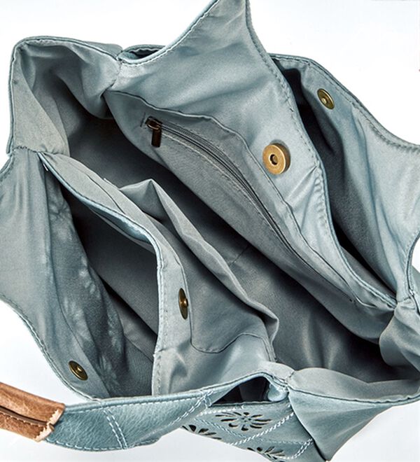 BELLUNA（ベルーナ）の「フラワーカットワーク手提げ（ハンドバッグ）」｜詳細画像