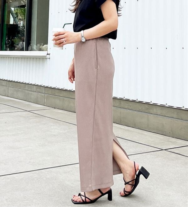 GeeRA（ジーラ）の「【着回し力◎】楽ちんすっきり見え！リブロングスカート（ロングスカート）」｜詳細画像