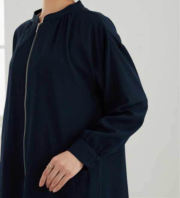 BELLUNA（ベルーナ）の「とろみ素材イージーケアロング丈ジャケット（その他ジャケット）」｜詳細画像