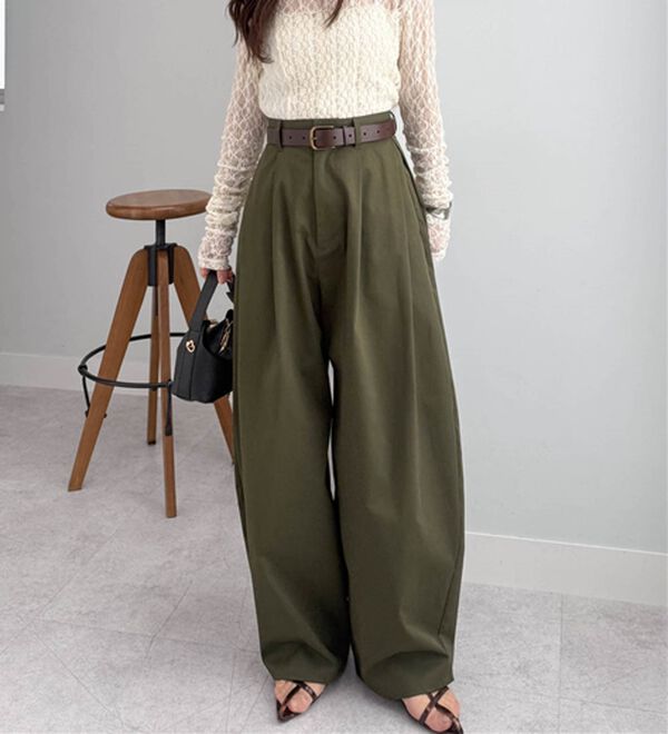 RANAN（ラナン）の「カーブシルエットサイドタックパンツ（フルレングスパンツ）」｜詳細画像