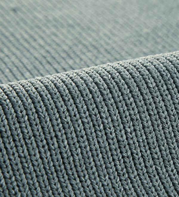 BELLUNA（ベルーナ）の「金ボタン使いニットベスト（ベスト）」｜詳細画像