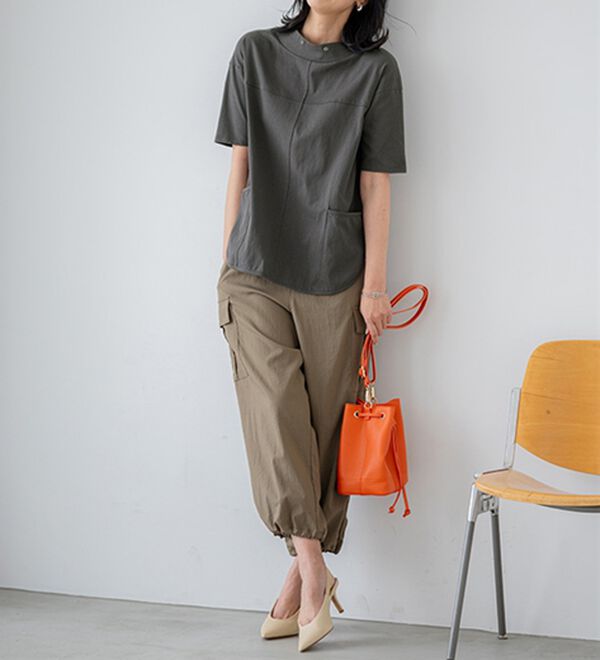 BELLUNA（ベルーナ）の「抗菌防臭綿１００％切替デザインプルオーバー（カットソー）」｜詳細画像