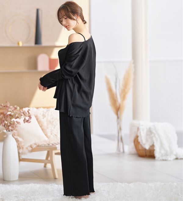 YU'NOW（ユナウ）の「【３点セット】カップ付ワッフルキャミソールルームウェアセット（パジャマ・ルームウェア）」｜詳細画像