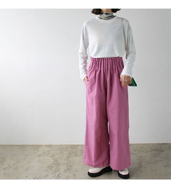 GeeRA（ジーラ）の「タックデザインストレートワイドパンツ（フルレングスパンツ）」｜詳細画像