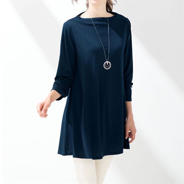 LAVIENNE（ラヴィエンヌ）の「袖シャーリングのエレガントチュニック（チュニック）」｜詳細画像