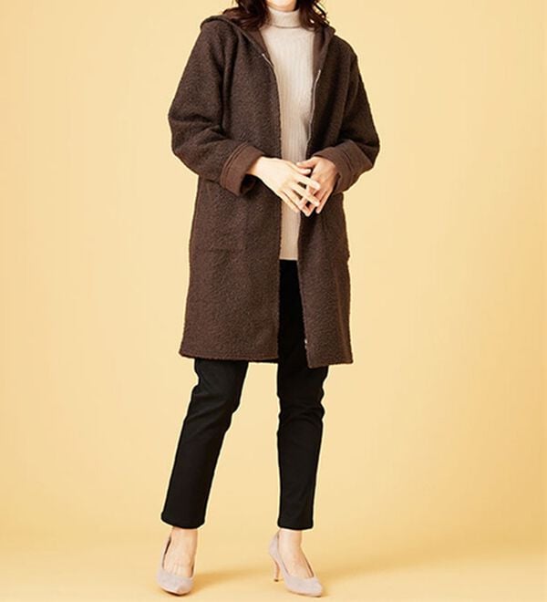 BELLUNA（ベルーナ）の「ボア素材フードデザインコート（ロングコート）」｜詳細画像