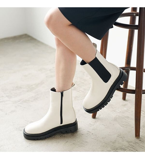 GeeRA（ジーラ）の「トラックソールサイドゴアブーツ（ブーツ）」｜詳細画像