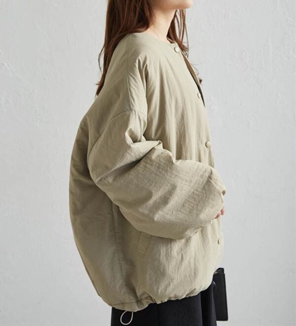 RANAN（ラナン）の「ノーカラーオーバーサイズ中わたブルゾン（ハーフコート）」｜詳細画像