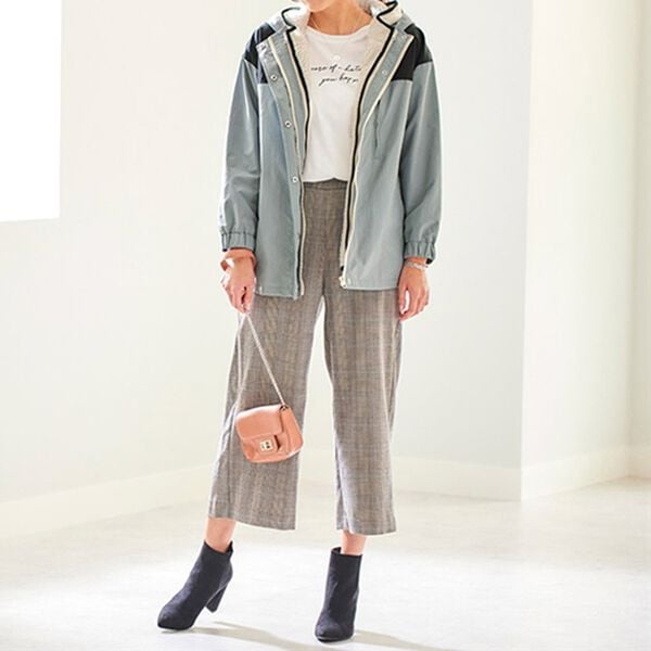 BELLUNA（ベルーナ）の「ボアベスト付配色ブルゾン（ハーフコート）」｜詳細画像