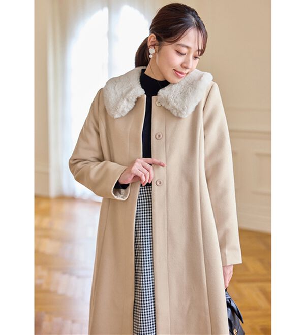 alotta（アロッタ）の「美人シルエットファー付ノーカラーコート【美人百花掲載】（ロングコート）」｜詳細画像