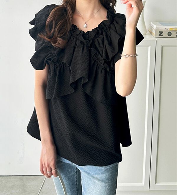 GeeRA（ジーラ）の「クロスフリルサッカーブラウス（ブラウス）」｜詳細画像