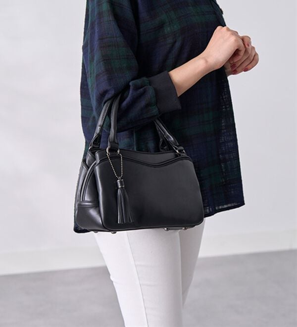 BELLUNA（ベルーナ）の「羊革フォーマル手提げ（ハンドバッグ）」｜詳細画像