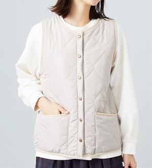 BELLUNA（ベルーナ）の「【洗える！】裏ファー素材中わたキルトベスト（ベスト）」｜アイボリー