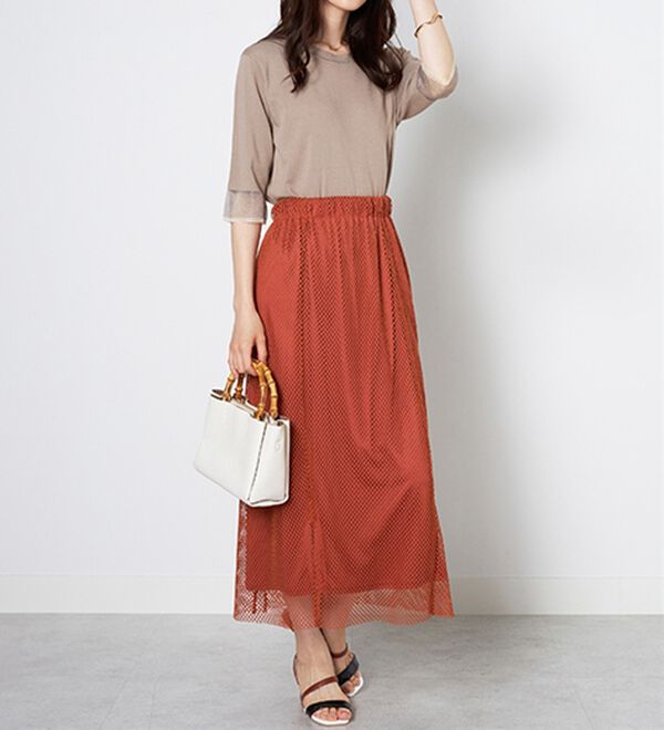 BELLUNA（ベルーナ）の「袖シアーラメ入りニットプルオーバー（ニット・セーター）」｜詳細画像