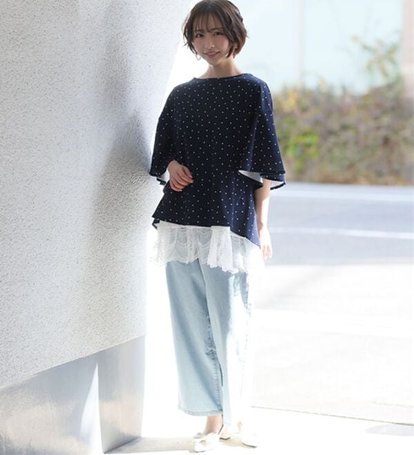 A HAPPY MARILYN（アハッピーマリリン）の「【Ｌ～６Ｌ／選べる丈】チラ見え防止！半袖フレアートップス（ブラウス）」｜詳細画像