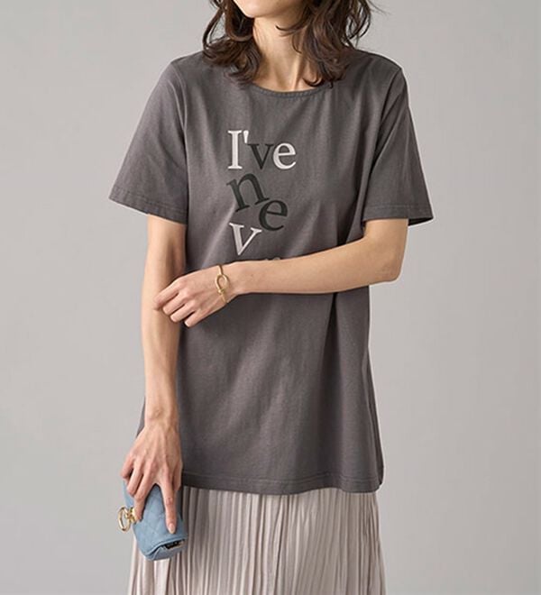 BELLUNA（ベルーナ）の「ひんやリッチコットン大人のプリントロング丈Ｔシャツ（カットソー）」｜詳細画像