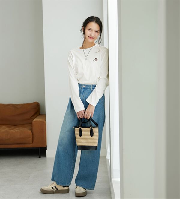 BELLUNA（ベルーナ）の「＜Ｄｉｓｎｅｙ＞【ミニー】プリントビックTシャツ（カットソー）」｜詳細画像