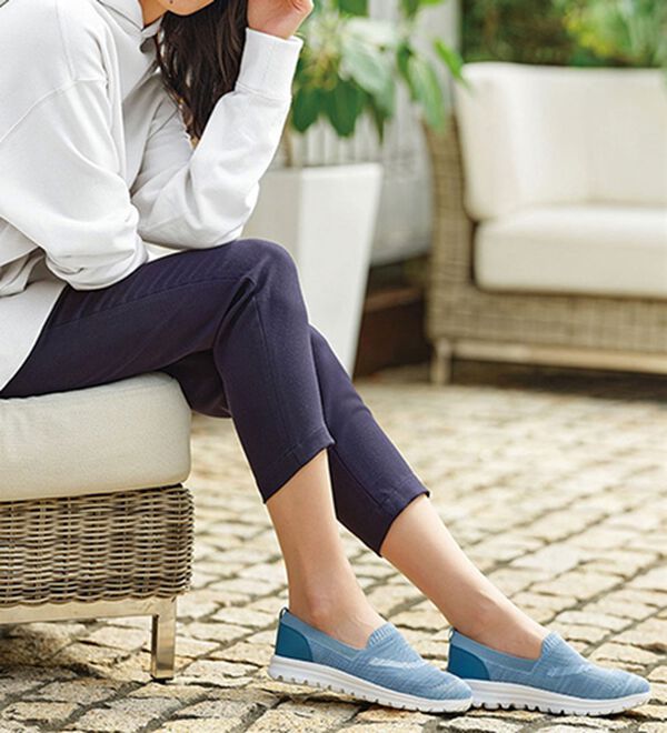 BELLUNA（ベルーナ）の「＜スカンジナビアン　フォレスト＞軽量ニットスニーカー（スニーカー）」｜詳細画像