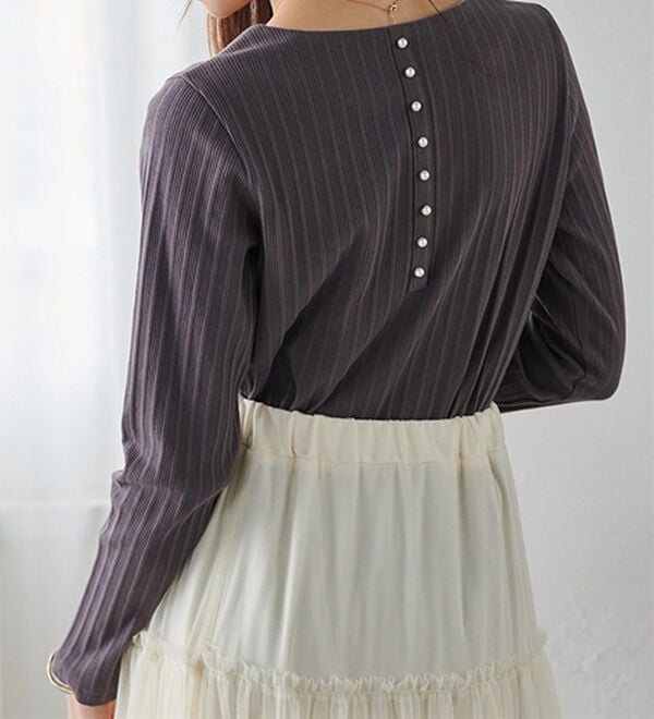 RANAN（ラナン）の「バックパール調釦リブカットソープルオーバー（カットソー）」｜詳細画像