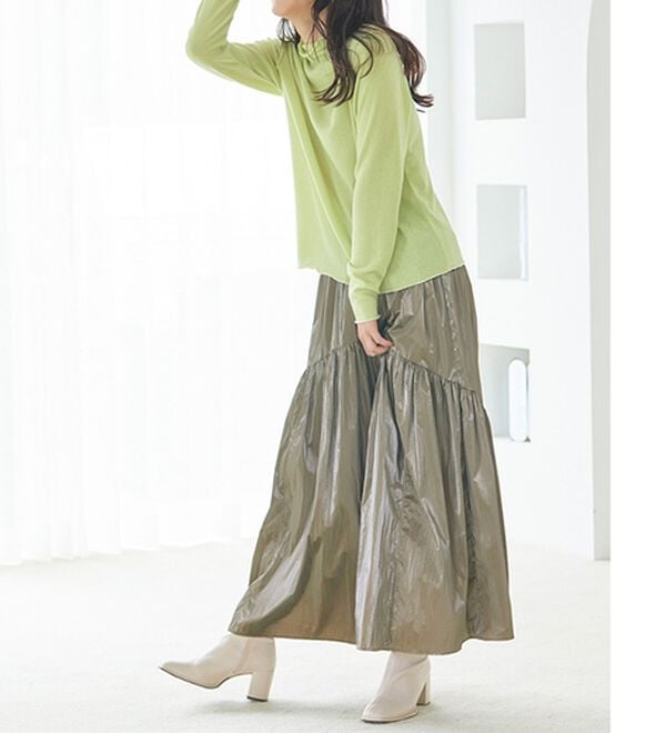 RANAN（ラナン）の「前後２ＷＡＹ！メロウ使いニットソーフリルプルオーバー（カットソー）」｜詳細画像