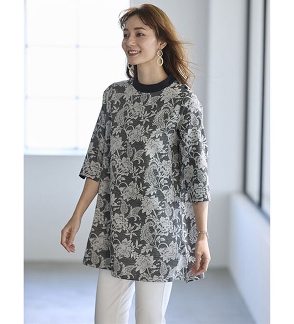 夏空に映える花柄ジャカードチュニック - ベルーナ【公式】
