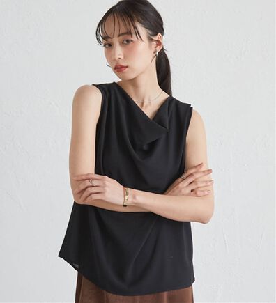 RANAN（ラナン）の「【汗シミ防止】ひんやり&防シワノースリドレープブラウス（ブラウス）」