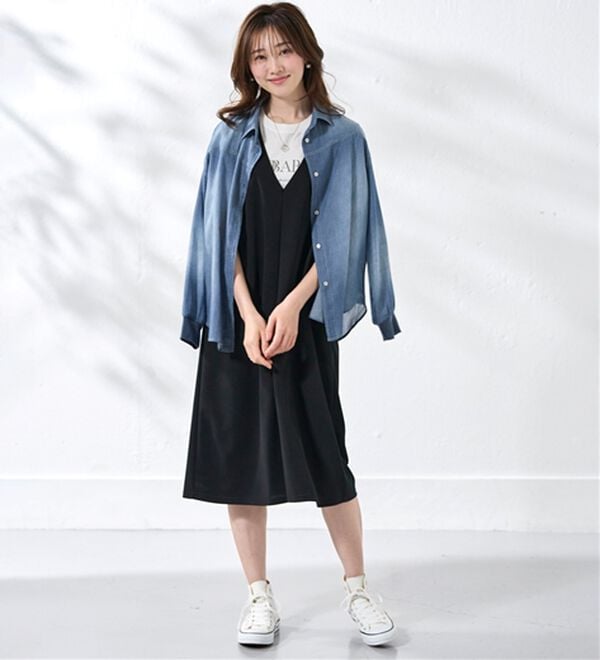 BELLUNA（ベルーナ）の「柔らかシアーデニム素材シャツチュニック（チュニック）」｜詳細画像