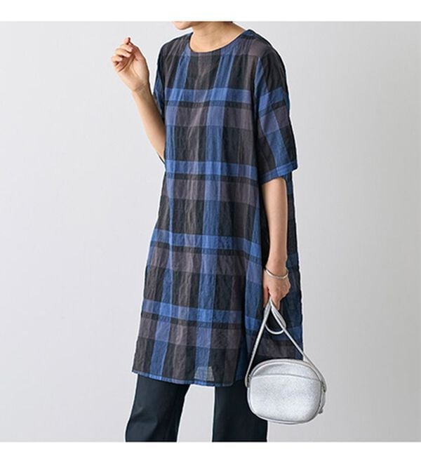 BELLUNA（ベルーナ）の「シャーリング素材ゆったりチュニック（チュニック）」｜詳細画像