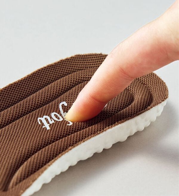 BELLUNA（ベルーナ）の「幅広軽量柔らかソールのスリッポンブーツ（ブーツ）」｜詳細画像