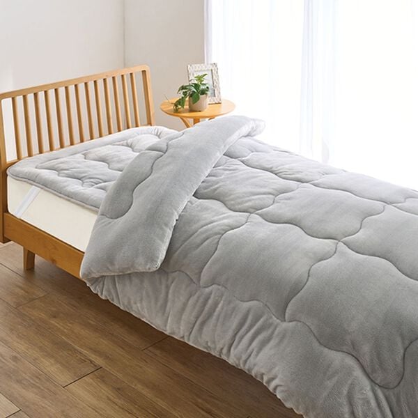 「こたつのようにあたたかい蓄熱ボリューム寝具（敷パッド）」｜グレー