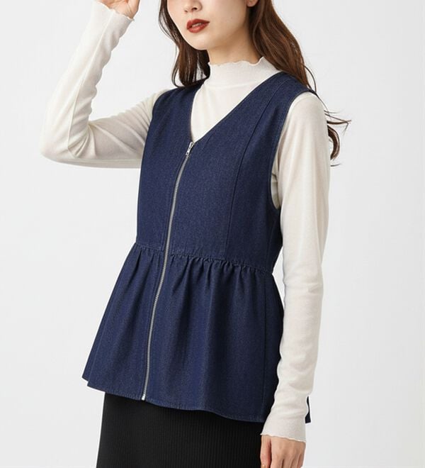 BELLUNA（ベルーナ）の「デニム素材ジッパー使いペプラムベスト（ベスト）」｜詳細画像
