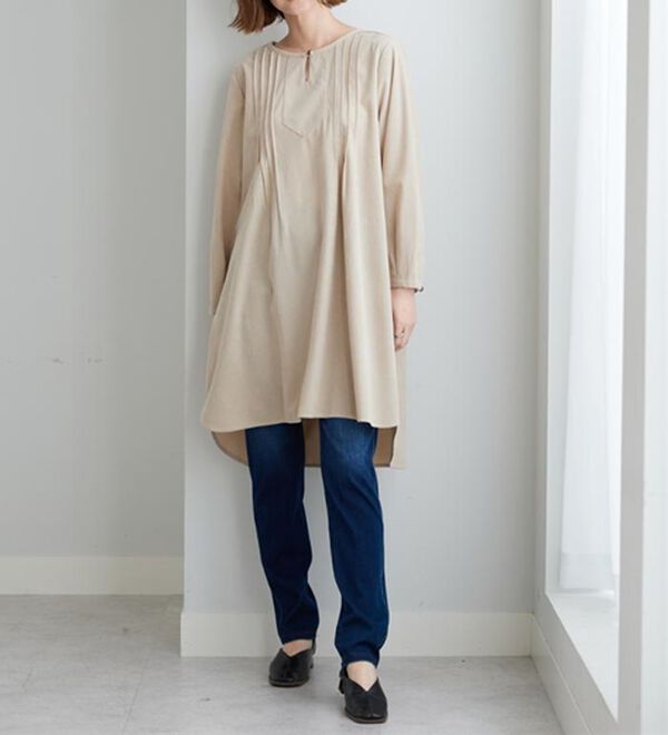 BELLUNA（ベルーナ）の「コーデュロイ素材ピンタック使いワンピース（その他ワンピース）」｜詳細画像