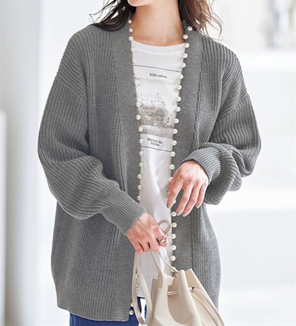 BELLUNA（ベルーナ）の「パールにときめくあぜ編カーディガン（ニットカーディガン）」｜詳細画像