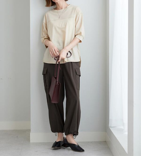 BELLUNA（ベルーナ）の「配色ステッチデザインプルオーバー（カットソー）」｜詳細画像