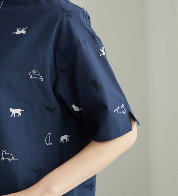 BELLUNA（ベルーナ）の「ネコ&ウサギ刺しゅうブラウス（ブラウス）」｜詳細画像