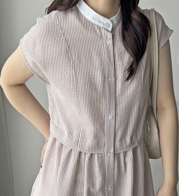 GeeRA（ジーラ）の「クレリック配色ウエストギャザーシャツワンピ―ス（シャツワンピース）」｜詳細画像