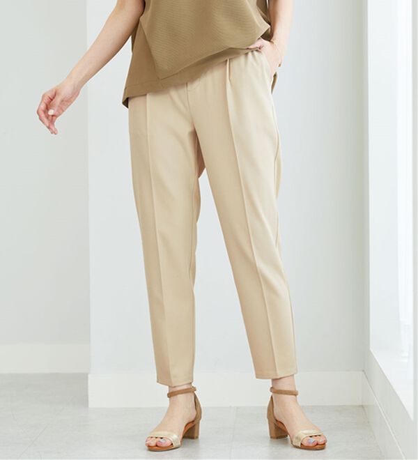 BELLUNA（ベルーナ）の「サラサラ美脚テーパードパンツ（テーパードパンツ）」｜詳細画像