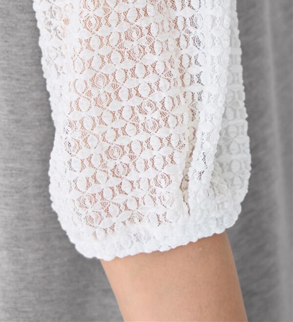 Viola e Viola（ヴィオラ エ ヴィオラ）の「袖レース切替チュニック（チュニック）」｜詳細画像