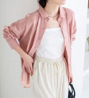 BELLUNA（ベルーナ）の「【接触冷感】シワになりにくい透け感シャツ（シャツ）」｜コーラル系ストライプ