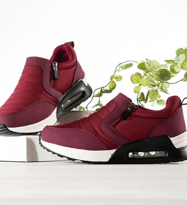 BELLUNA（ベルーナ）の「４Ｅボンディング風エアソールスニーカー（スニーカー）」｜ワイン