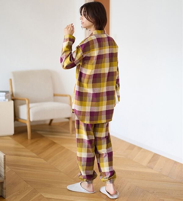 LAVIENNE（ラヴィエンヌ）の「綿１００％ふんわり柔か微起毛パジャマ（パジャマ・ルームウェア）」｜詳細画像