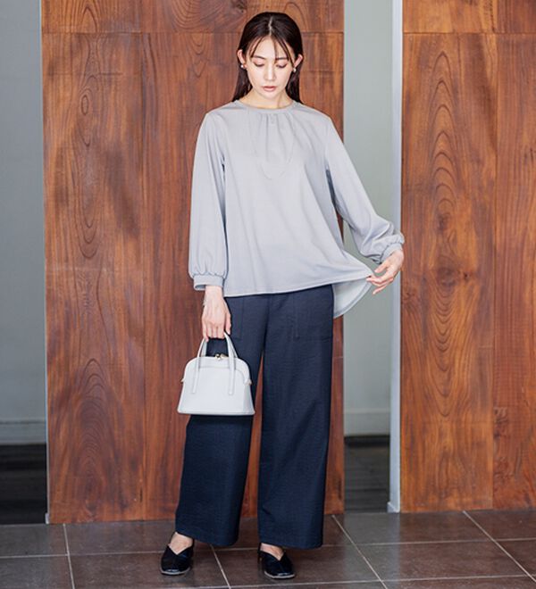 BELLUNA（ベルーナ）の「【再入荷】ボリューム袖美人顔バックフレアーＴブラウス（ブラウス）」｜詳細画像