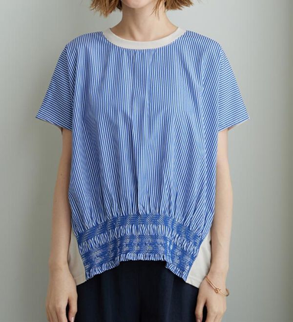 BELLUNA（ベルーナ）の「【ひんやり接触冷感】シャーリング使い異素材切替プルオーバー（カットソー）」｜詳細画像