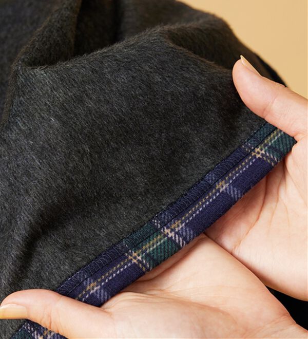 BELLUNA（ベルーナ）の「【ふわふわ裏ファー】パチパチしにくい裏ファーオーバーブラウス（ブラウス）」｜詳細画像