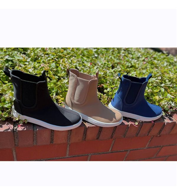 BELLUNA（ベルーナ）の「水たまりに入りたくなる大人レインシューズ＜べるーにゃ・ふなっしー＞（レインシューズ）」｜詳細画像