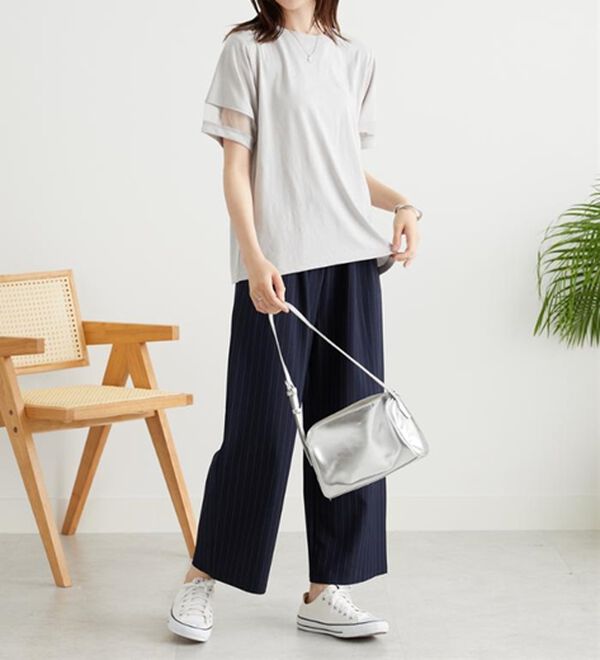 BELLUNA（ベルーナ）の「【接触冷感】ヒンヤリ冷感！箔プリントロゴプルオーバー（カットソー）」｜詳細画像