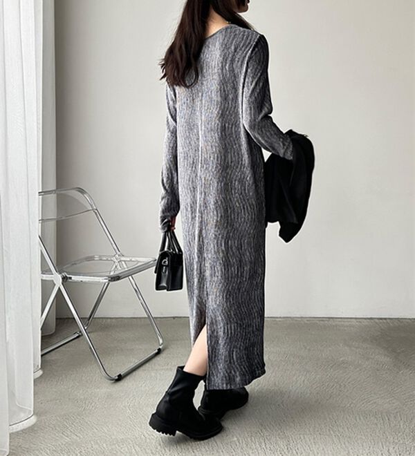 GeeRA（ジーラ）の「ベロアプリーツロングワンピース（その他ワンピース）」｜詳細画像