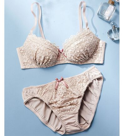 YU'NOW（ユナウ）の「【選べるデザイン】ぷるるん谷間のノンワイヤーブラ＆ショーツセット（ブラジャー＆ショーツセット）」