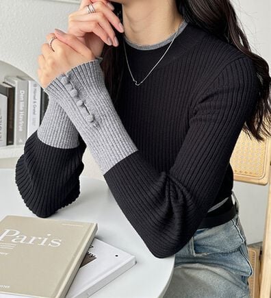 GeeRA（ジーラ）の「配色デザインくるみボタン付リブニット（ニット・セーター）」